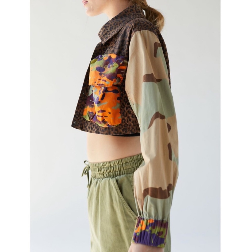 Urban outfitters utility cropped camouflage jacket leopard pockets green - Picture 3 of 4